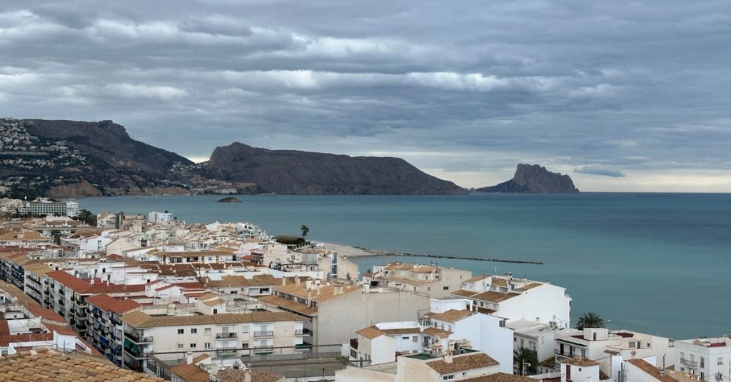 Beautiful panoramic view of Altea, Spain with its charming white buildings and picturesque coastline.